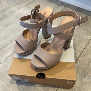 Dusty lavender block heels